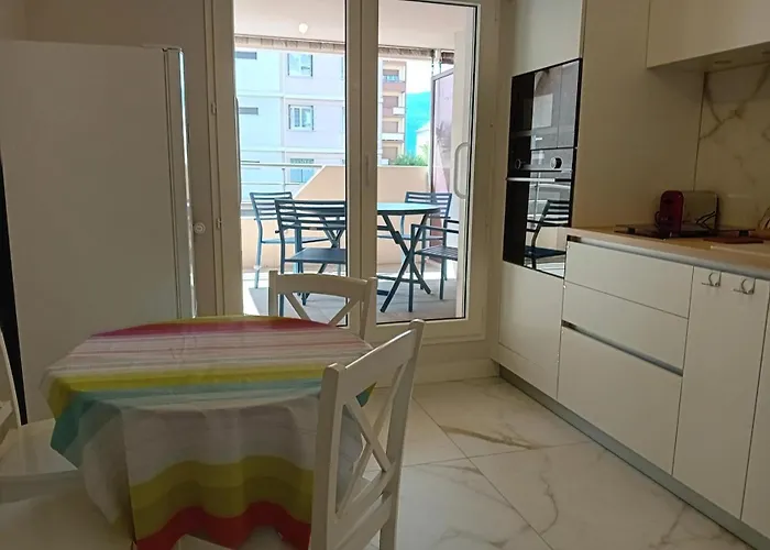 Du Temple - Coup De Coeur Pour Ce Beau Logement, Idealement Situe ! Mae-3114